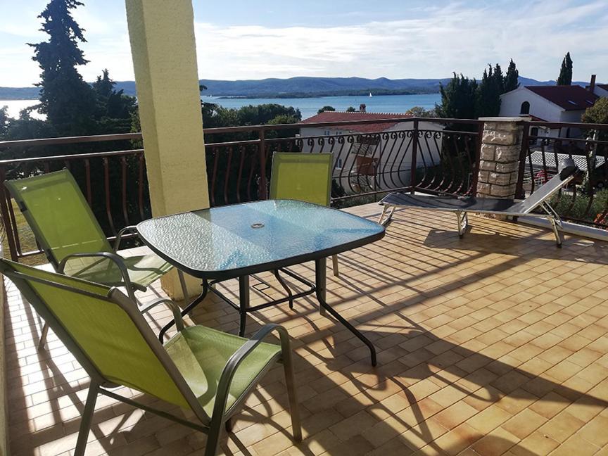 Danyja Apartments Sveti Filip i Jakov Exterior foto
