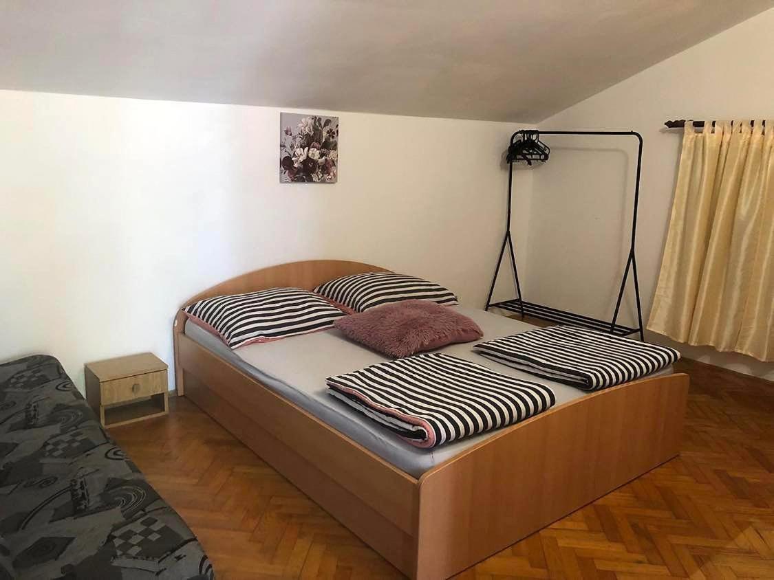 Danyja Apartments Sveti Filip i Jakov Exterior foto